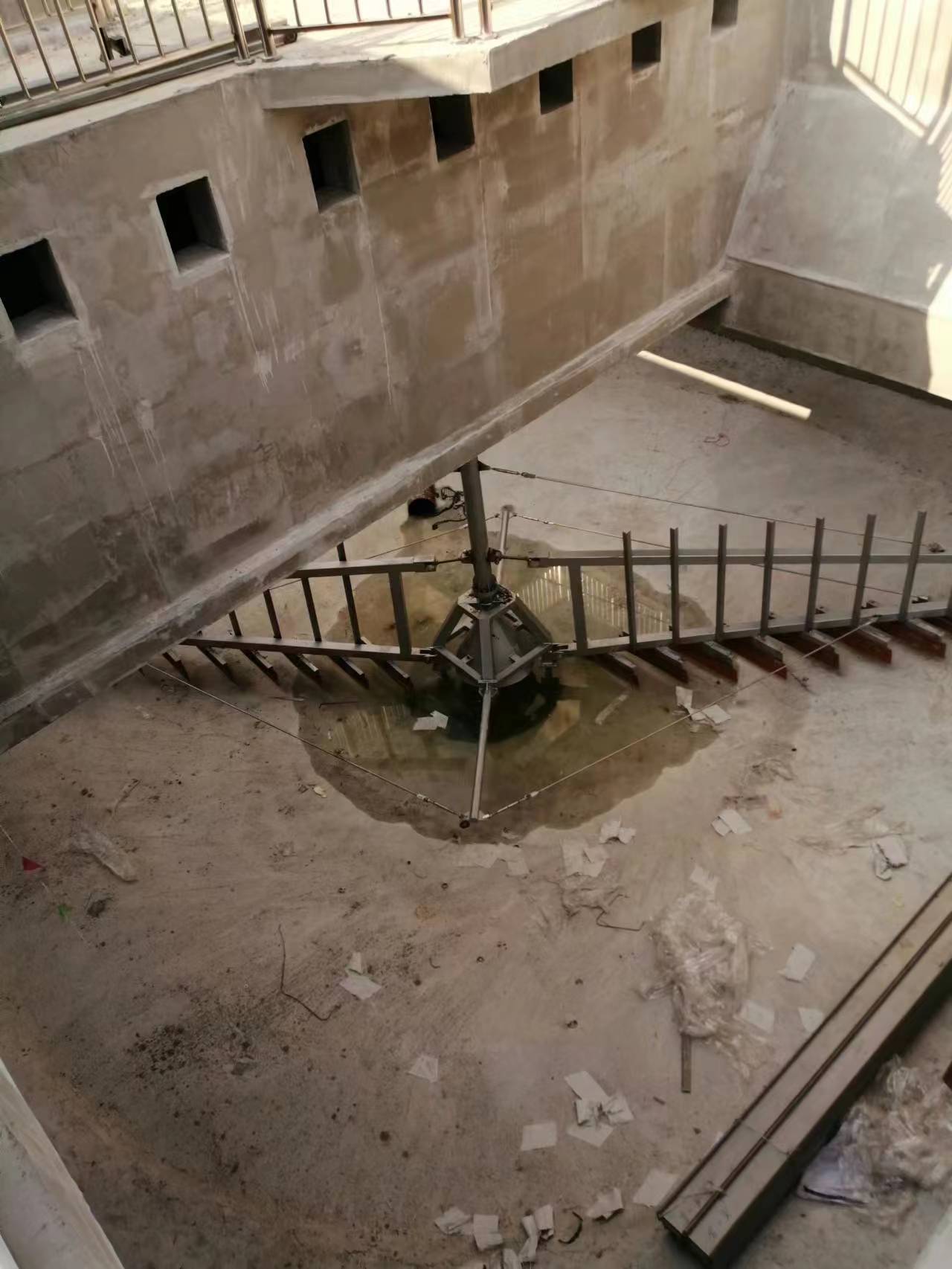 高密沉淀池刮泥机操作规程