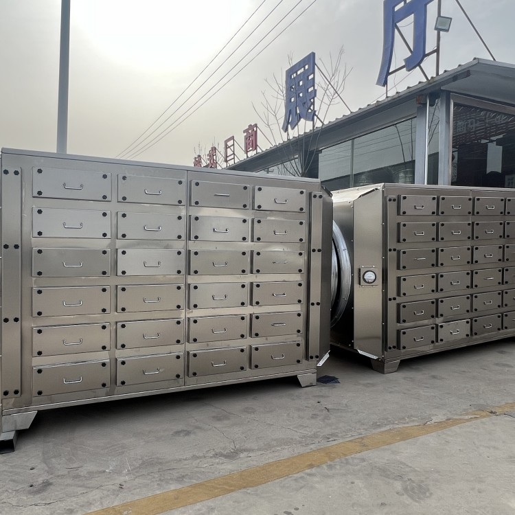 活性炭廢氣處理設(shè)備安裝完成