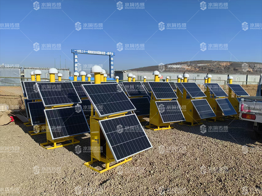 內(nèi)蒙某尾礦安裝移動(dòng)式GNSS位移監(jiān)測(cè)站成功