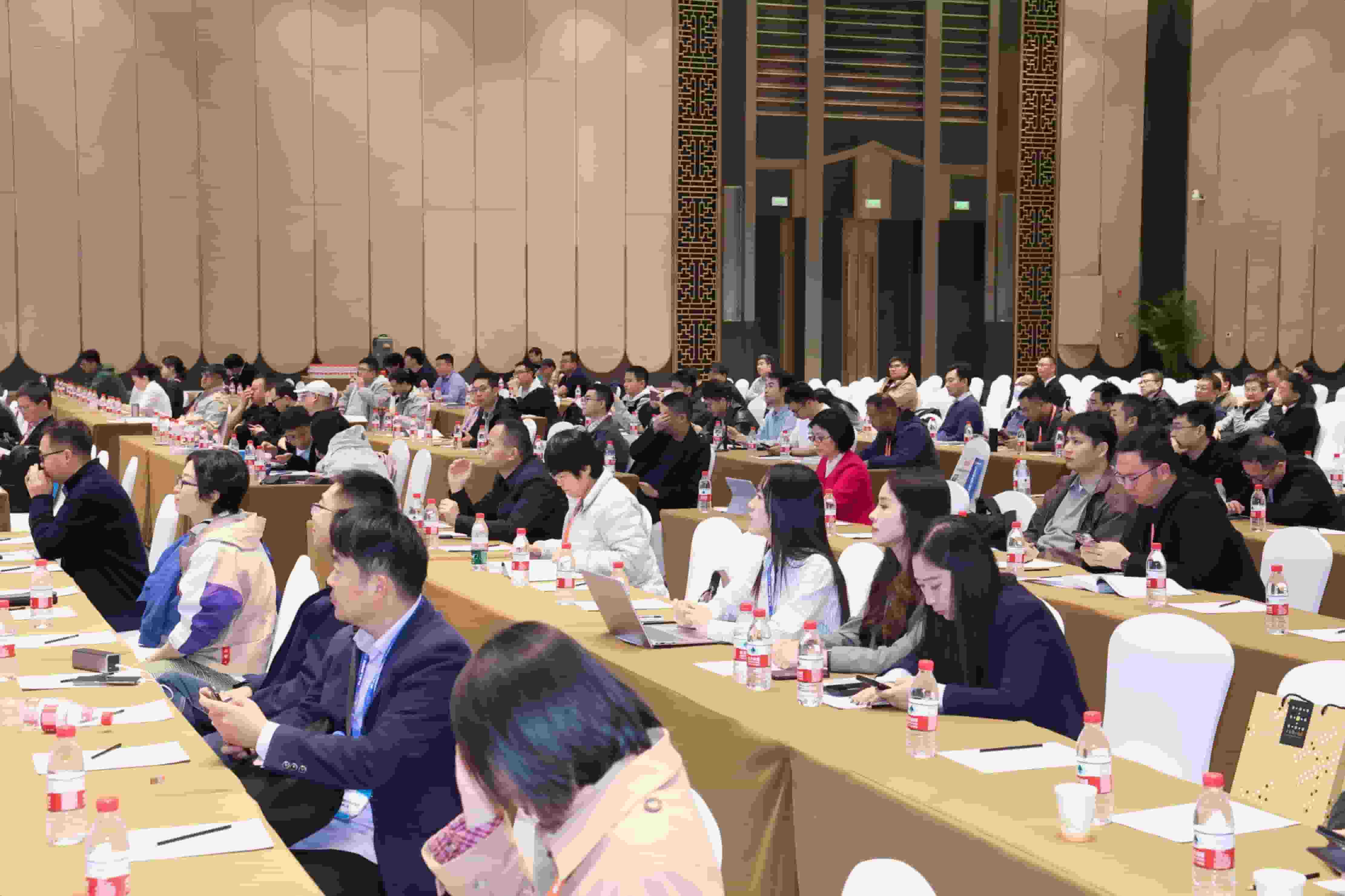 從實(shí)驗(yàn)室到全場(chǎng)景覆蓋 杜克泰克碳源碳匯監(jiān)測(cè)方案引行業(yè)熱議