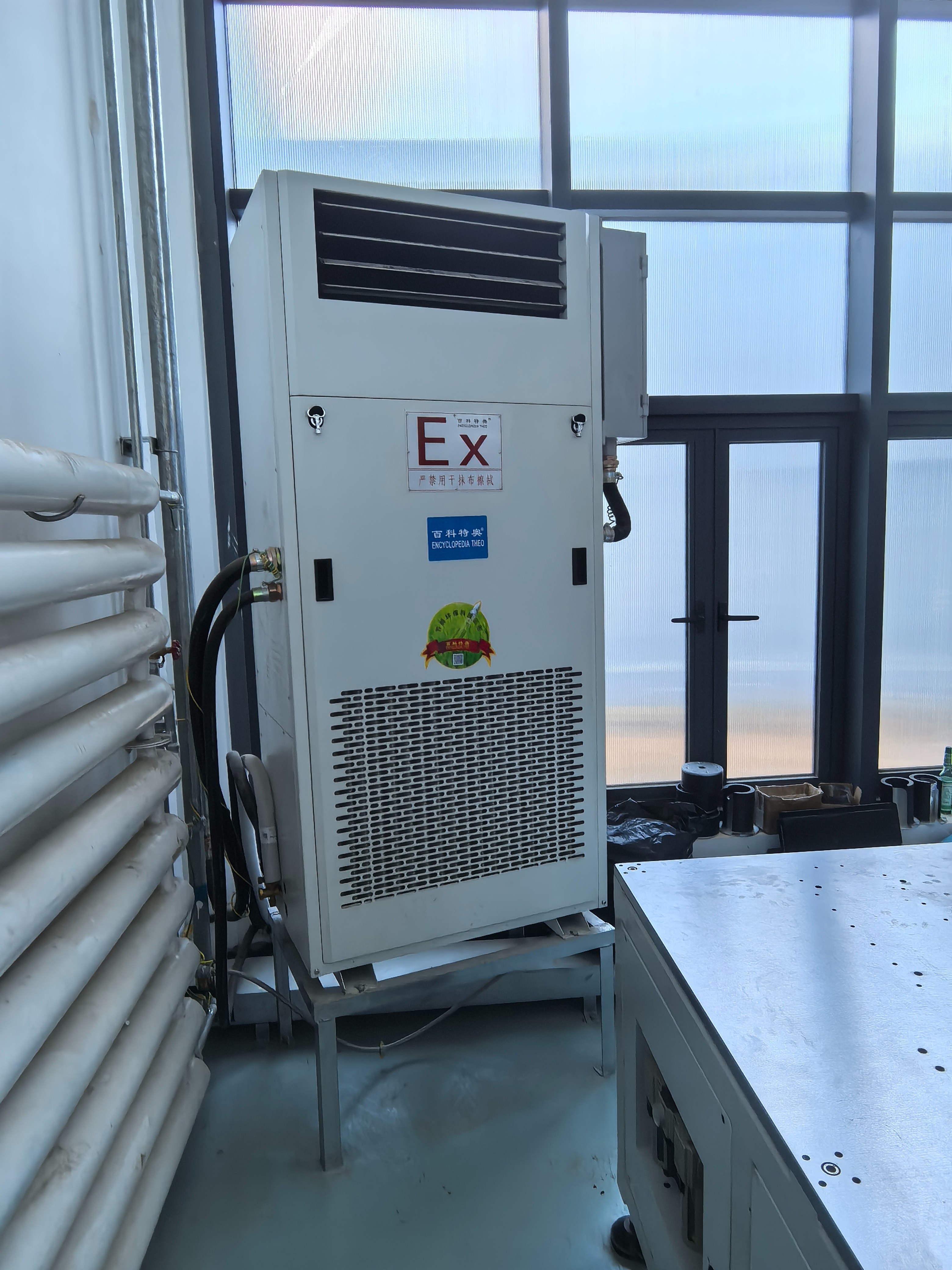 恒温恒湿机房空调一备一用配置方案的好处